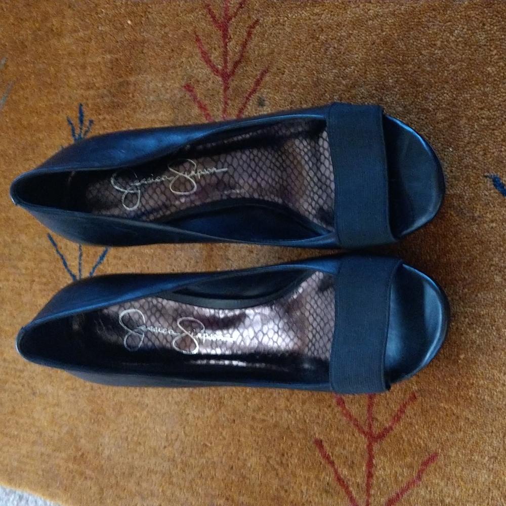 Ladies shoes